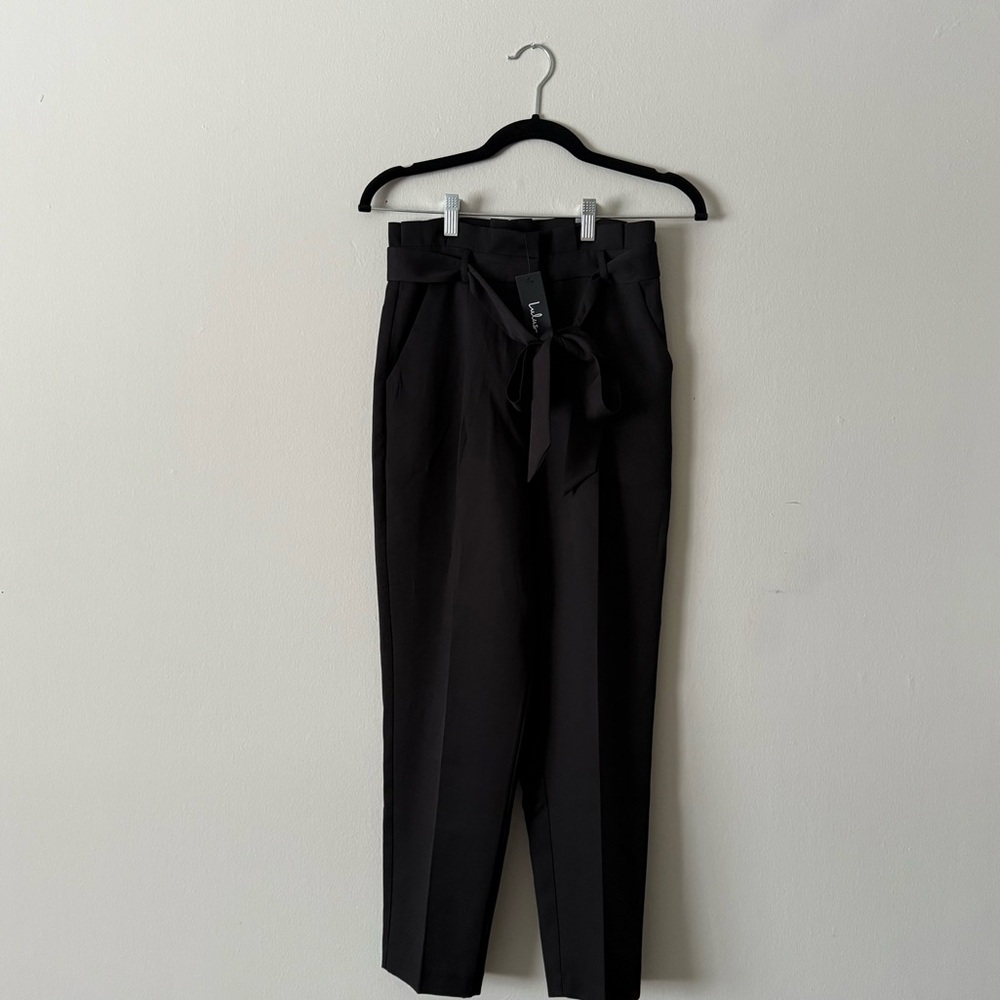 Lulu's Black Tie-Waist Dress Pants